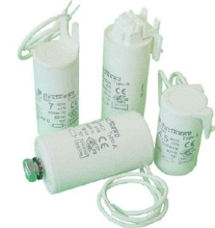 CONDENSATORE 250V 8UF C/CAVETTI
CUSTODIA IN METALLO